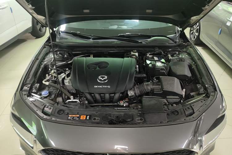 Used Mazda 3 Axela 2020 2.0L Automatic Zhiya Edition Engine Bay