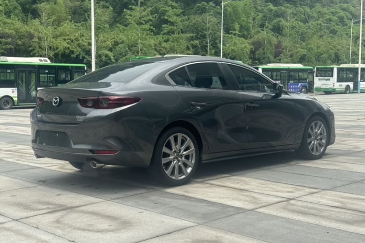 Used Mazda 3 Axela 2020 2.0L Automatic Zhiya Edition Exterior 4