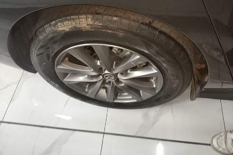 Used Mazda 3 Axela 2020 1.5L Automatic ZhiMei Edition Exterior 5