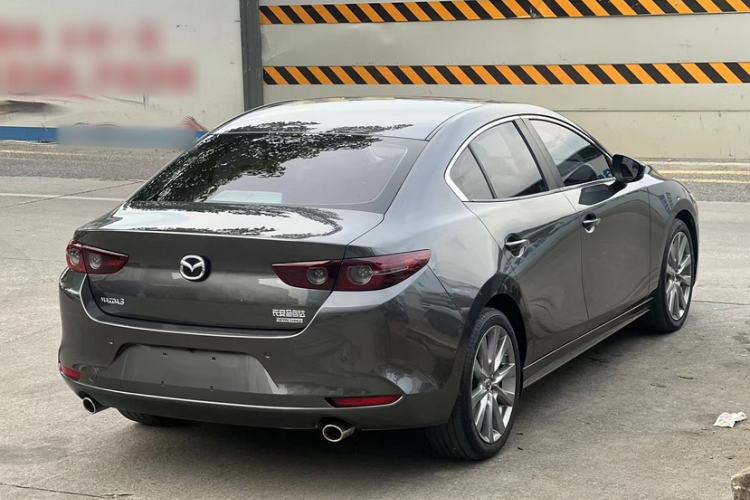Used Mazda 3 Axela 2020 2.0L Automatic Zhiya Edition Exterior 5