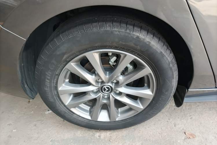 Used Mazda 3 Axela 2020 1.5L Automatic Zhiyue Sunroof Version Exterior 5