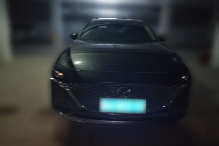 Used Mazda 3 Axela 2020 1.5L Automatic Luxury Version Front