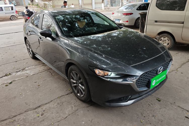 Used Mazda 3 Axela 2020 1.5L Automatic Luxury Version Front Right 45 Deg