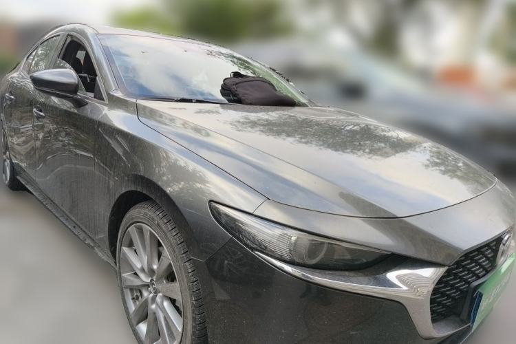 Used Mazda 3 Axela 2020 2.0L Automatic Zhiya Edition Front Right 45 Deg