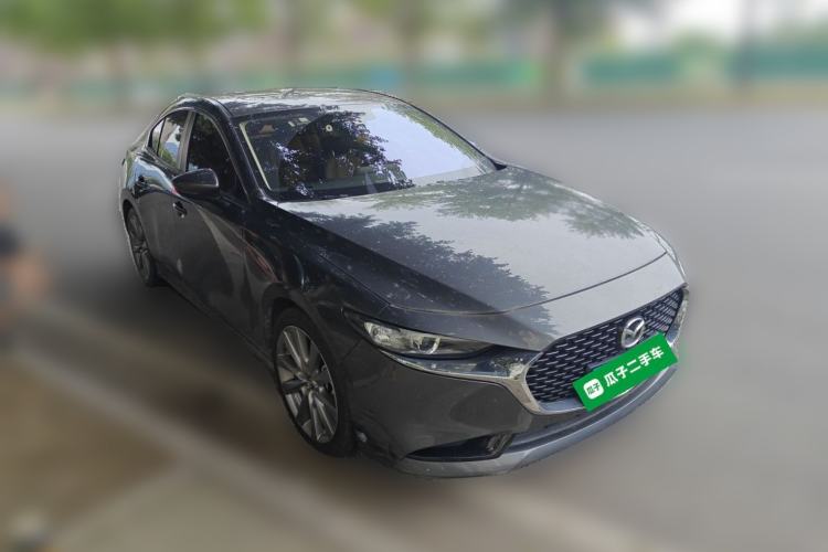 Used Mazda 3 Axela 2020 2.0L Automatic ZhiXuan Edition Front Right 45 Deg