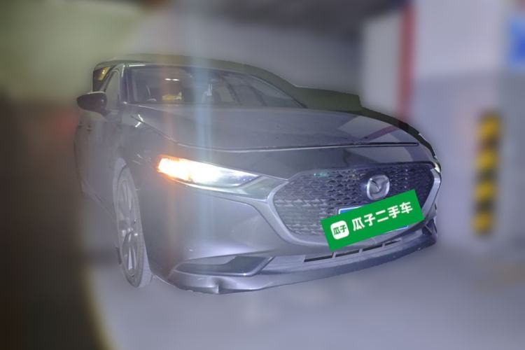 Used Mazda 3 Axela 2020 2.0L Automatic Zhiya Edition Front Right 45 Deg