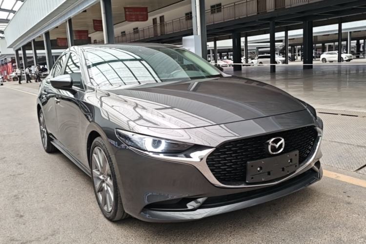 Used Mazda 3 Axela 2020 2.0L Automatic Zhiya Edition Front Right 45 Deg