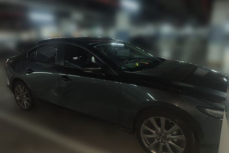 Used Mazda 3 Axela 2020 2.0L Automatic Zhiya Edition Front Right 45 Deg