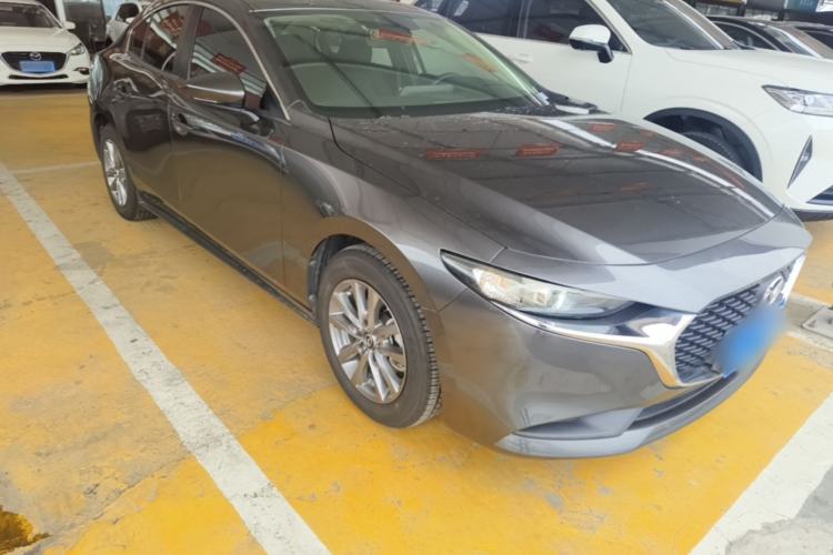 Used Mazda 3 Axela 2020 1.5L Automatic ZhiMei Edition Front Right 45 Deg