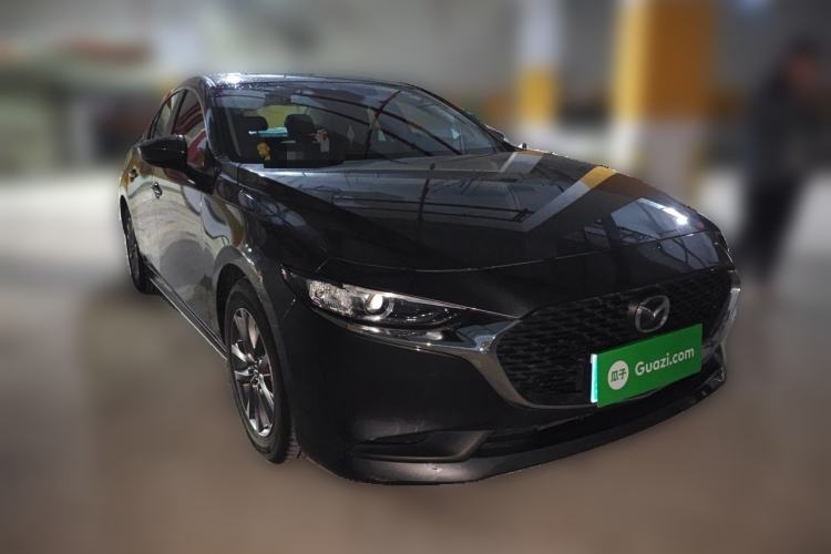 Used Mazda 3 Axela 2020 1.5L Automatic Luxury Version Front Right 45 Deg