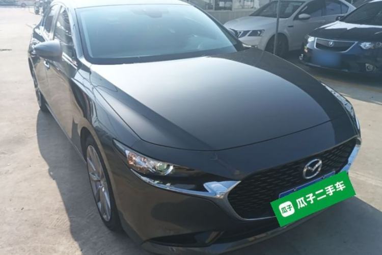 Used Mazda 3 Axela 2020 2.0L Automatic Zhiya Edition Front Right 45 Deg