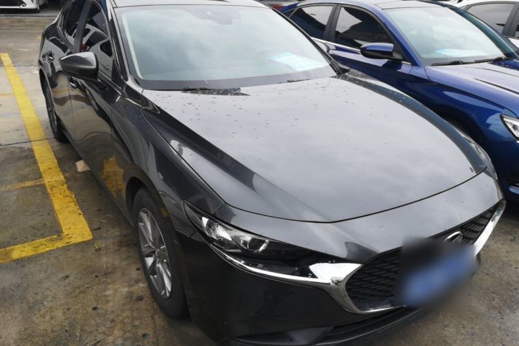 Used Mazda 3 Axela 2020 1.5L Automatic ZhiMei Edition Front Right 45 Deg