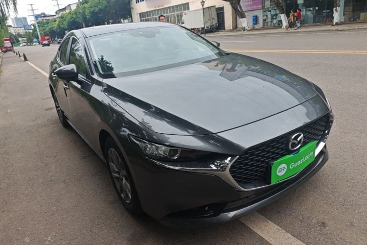 Used Mazda 3 Axela 2020 1.5L Automatic Luxury Version Front Right 45 Deg