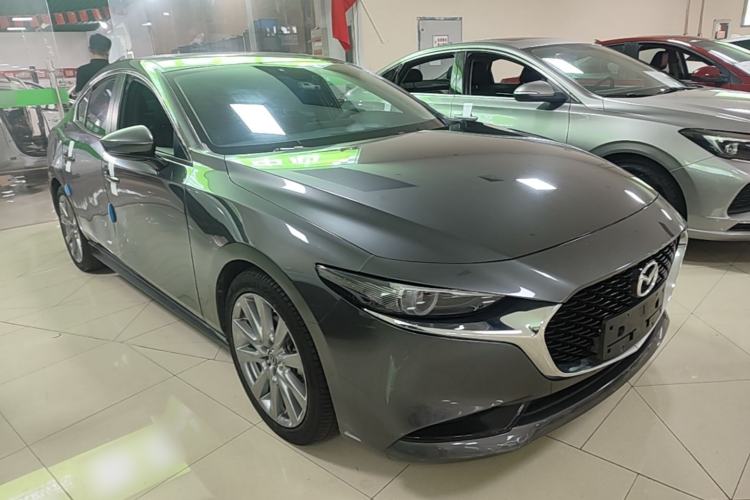 Used Mazda 3 Axela 2020 2.0L Automatic Zhiya Edition Front Right 45 Deg