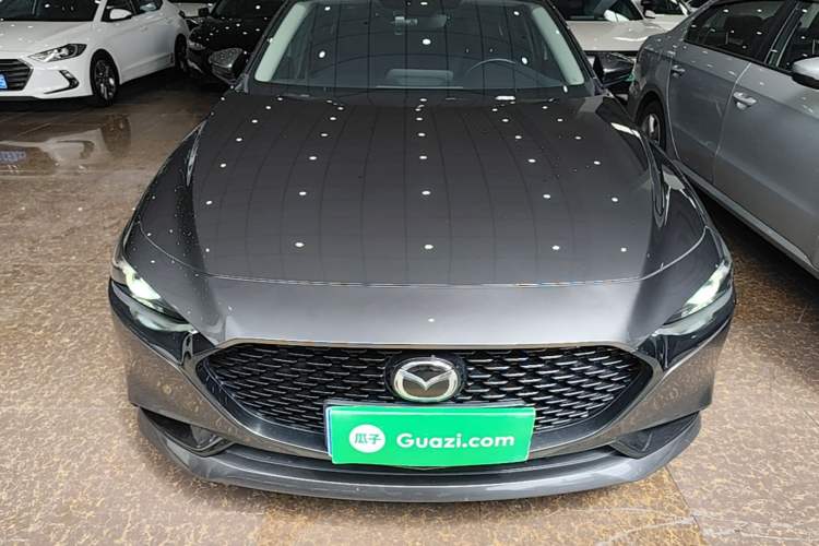 Used Mazda 3 Axela 2020 2.0L Automatic Luxury Version Front