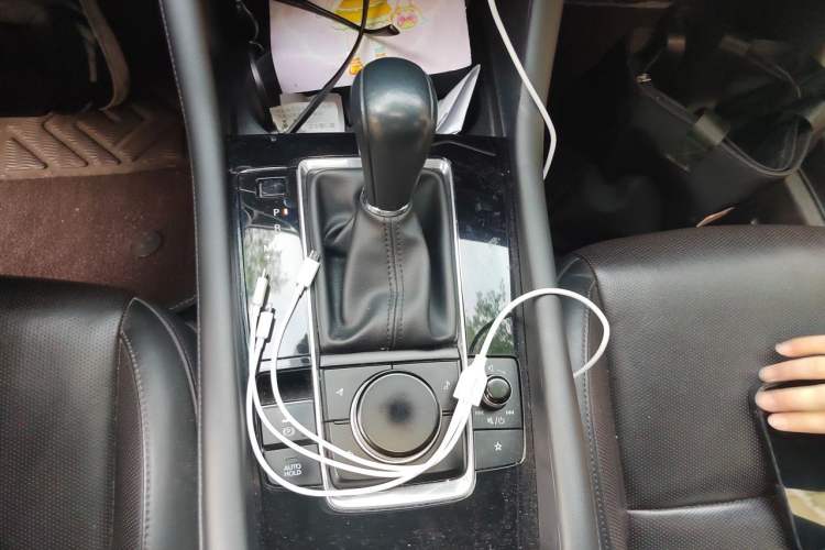 Used Mazda 3 Axela 2020 2.0L Automatic Zhiya Edition Gear Lever