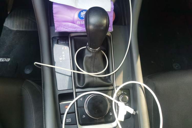 Used Mazda 3 Axela 2020 1.5L Automatic ZhiMei Edition Gear Lever