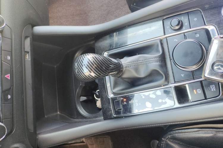 Used Mazda 3 Axela 2020 2.0L Automatic Zhiya Edition Gear Lever