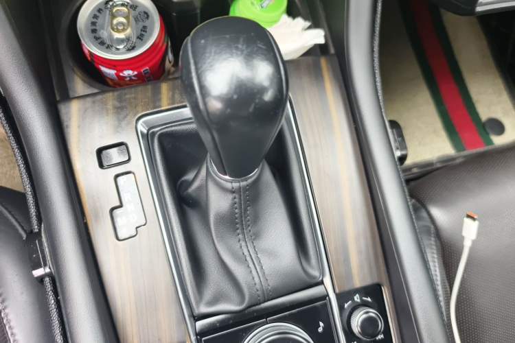 Used Mazda 3 Axela 2020 2.0L Automatic Zhiya Edition Gear Lever