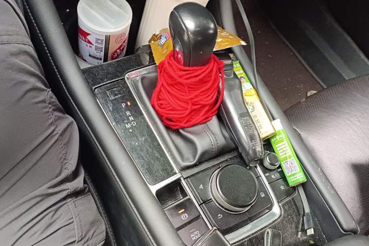 Used Mazda 3 Axela 2020 2.0L Automatic Zhiya Edition Gear Lever