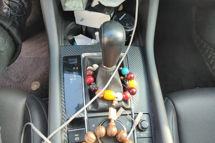 Used Mazda 3 Axela 2020 2.0L Automatic Zhiya Edition Gear Lever