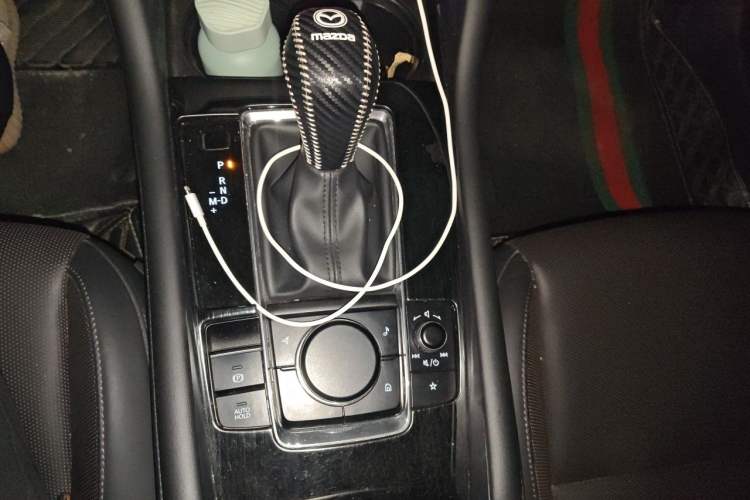 Used Mazda 3 Axela 2020 2.0L Automatic Zhiya Edition Gear Lever