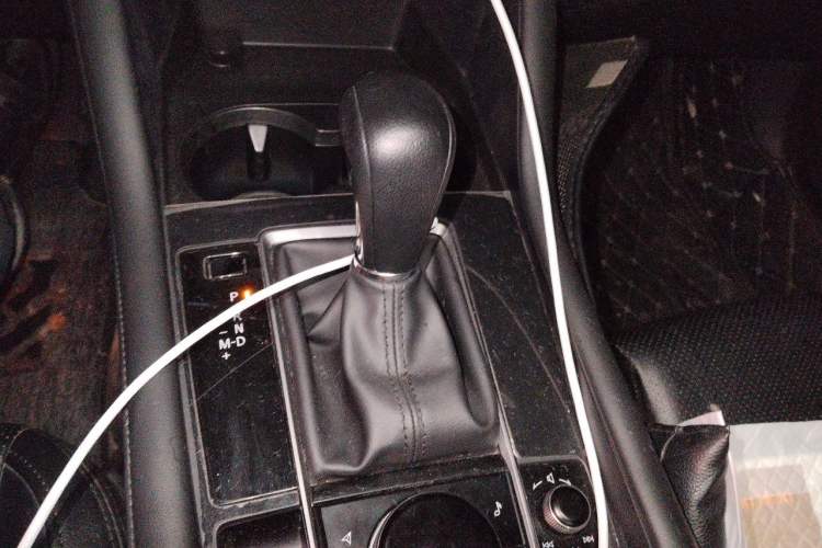 Used Mazda 3 Axela 2020 1.5L Automatic ZhiMei Edition Gear Lever