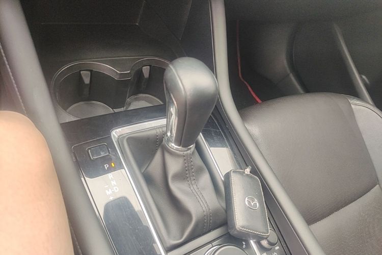 Used Mazda 3 Axela 2020 2.0L Automatic Zhiya Edition Gear Lever