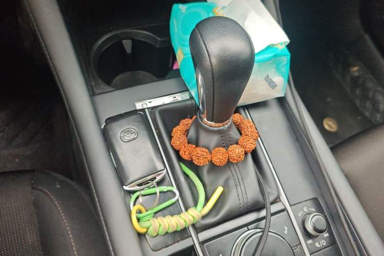 Used Mazda 3 Axela 2020 1.5L Automatic Zhiyue Sunroof Version Gear Lever