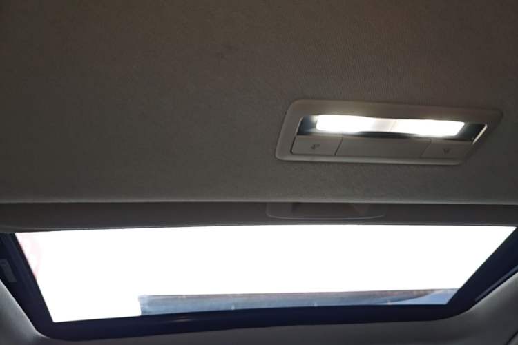 Used Mazda 3 Axela 2020 2.0L Automatic Zhiya Edition Headliner