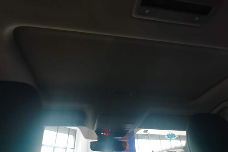 Used Mazda 3 Axela 2020 1.5L Automatic Luxury Version Headliner