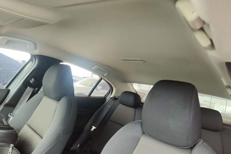Used Mazda 3 Axela 2020 1.5L Automatic ZhiMei Edition Headliner