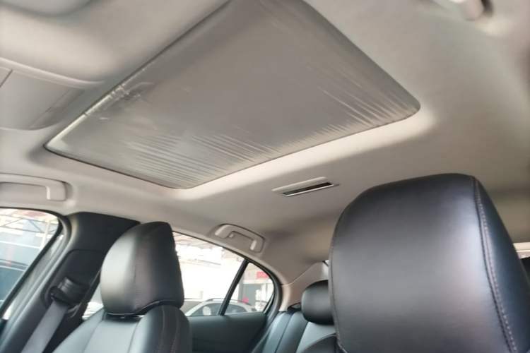Used Mazda 3 Axela 2020 1.5L Automatic Zhiyue Sunroof Version Headliner