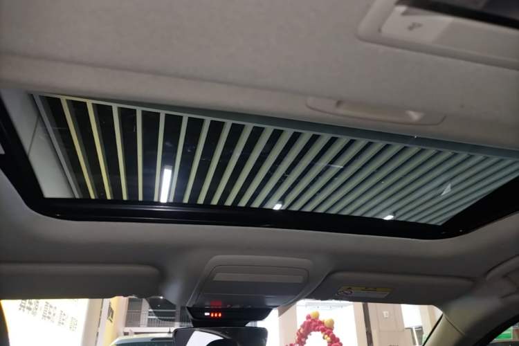 Used Mazda 3 Axela 2020 2.0L Automatic Zhiya Edition Headliner