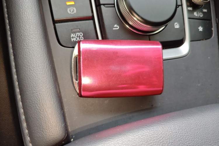 Used Mazda 3 Axela 2020 1.5L Automatic ZhiMei Edition Interior 1