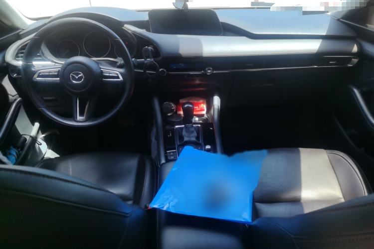 Used Mazda 3 Axela 2020 2.0L Automatic Zhiya Edition Interior 2