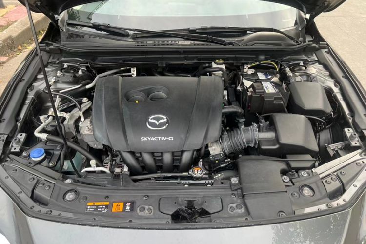 Used Mazda 3 Axela 2020 2.0L Automatic Zhiya Edition Interior 4