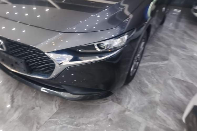 Used Mazda 3 Axela 2020 1.5L Automatic Luxury Version Left Front Headlight