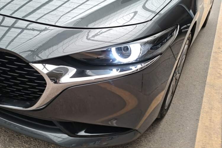 Used Mazda 3 Axela 2020 2.0L Automatic Zhiya Edition Left Front Headlight