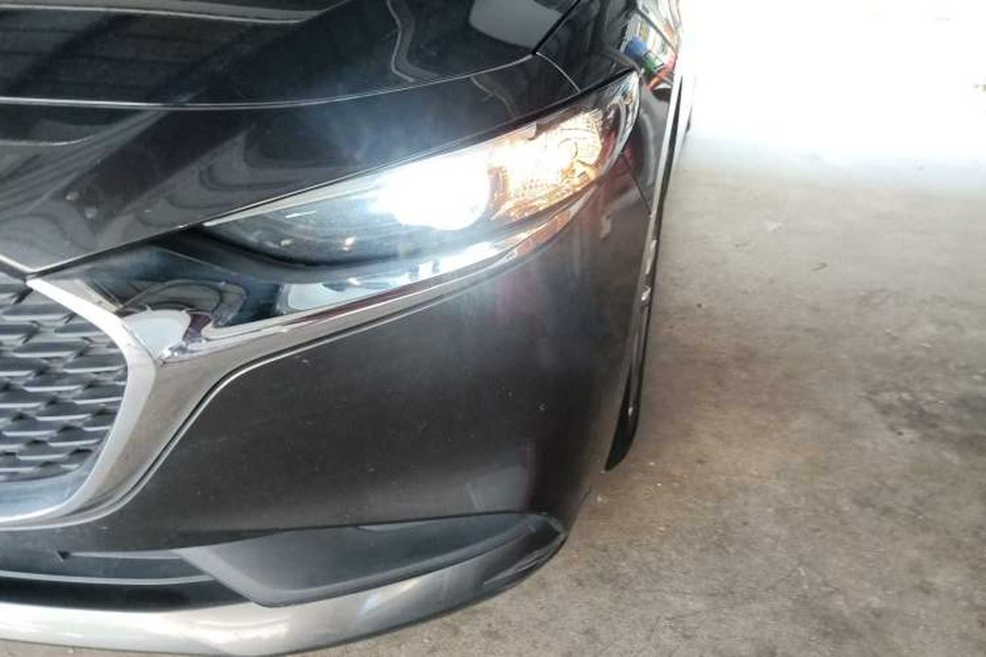 Used Mazda 3 Axela 2020 1.5L Automatic Luxury Version Left Front Headlight