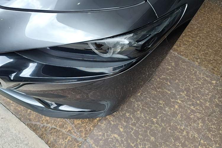 Used Mazda 3 Axela 2020 2.0L Automatic Luxury Version Left Front Headlight