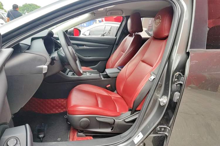 Used Mazda 3 Axela 2020 1.5L Automatic ZhiMei Edition Left Front Seat