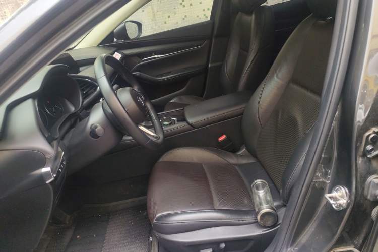 Used Mazda 3 Axela 2020 2.0L Automatic Zhiya Edition Left Front Seat