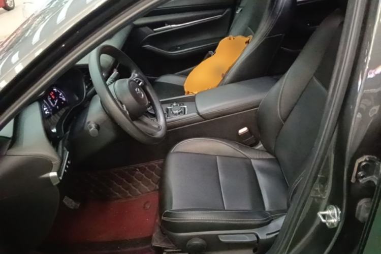 Used Mazda 3 Axela 2020 1.5L Automatic ZhiMei Edition Left Front Seat