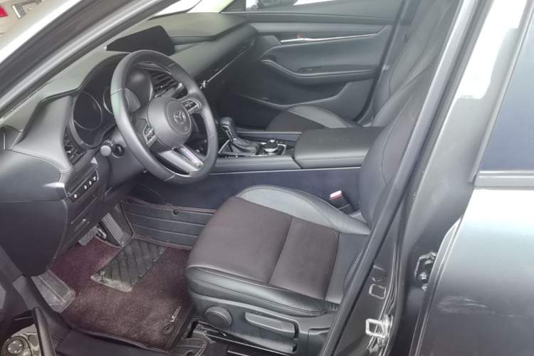 Used Mazda 3 Axela 2020 2.0L Automatic Zhiya Edition Left Front Seat