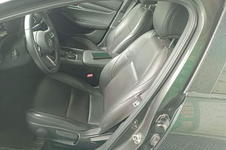 Used Mazda 3 Axela 2020 2.0L Automatic Zhiya Edition Left Front Seat