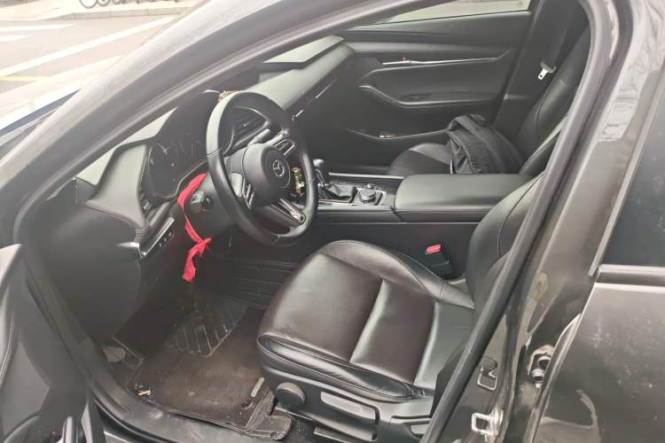 Used Mazda 3 Axela 2020 2.0L Automatic Zhiya Edition Left Front Seat