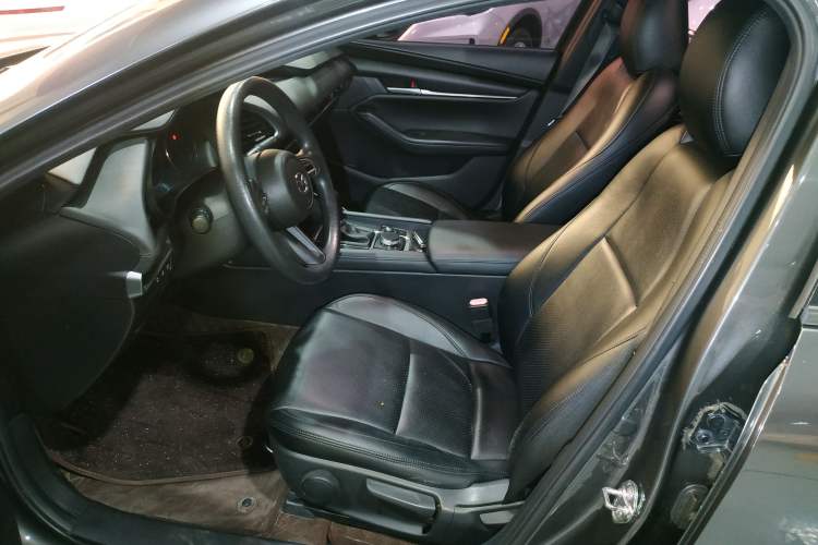 Used Mazda 3 Axela 2020 1.5L Automatic ZhiMei Edition Left Front Seat