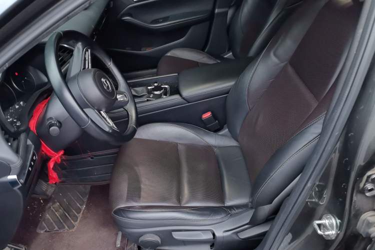 Used Mazda 3 Axela 2020 2.0L Automatic Zhiya Edition Left Front Seat