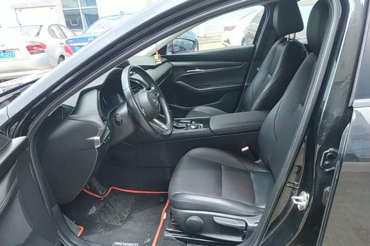 Used Mazda 3 Axela 2020 2.0L Automatic Zhiya Edition Left Front Seat